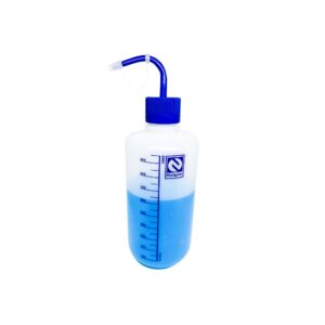Pisseta Graduada em PE 1000mL Tampa Azul Bico Curvo