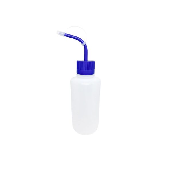 Pisseta Sem Graduação em PE 500mL Tampa Azul Bico Curvo - Imagem 2